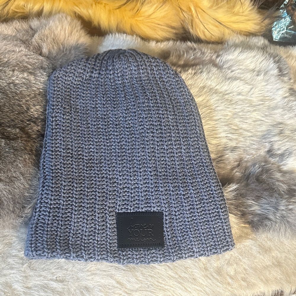 Love Your Melon Charcoal Knit Beanie OS (3280)